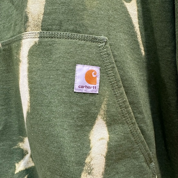 Women’s Carhartt Sweatshirt - Picture 3 of 7